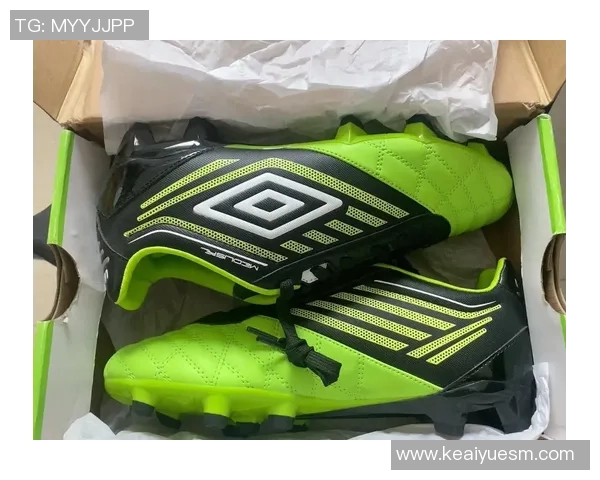 测评球星同款足球鞋体验推荐选择，助你提升竞技表现