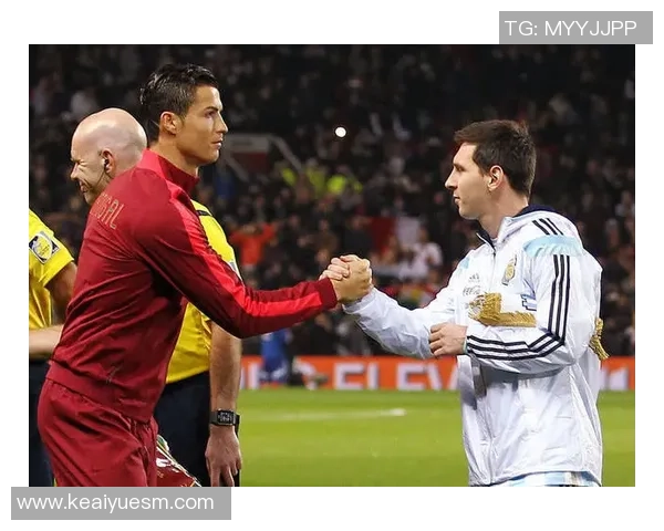 足球巨星童年照大揭秘 看梅西C罗他们小时候的萌样