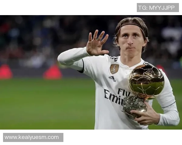 足球球星名字在普通话中的发音解析与中西文化差异探讨